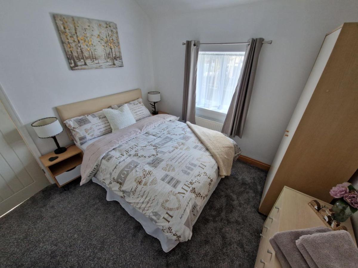 Viaduct View - Cefn Coed Apartment Merthyr Tydfil Exterior photo